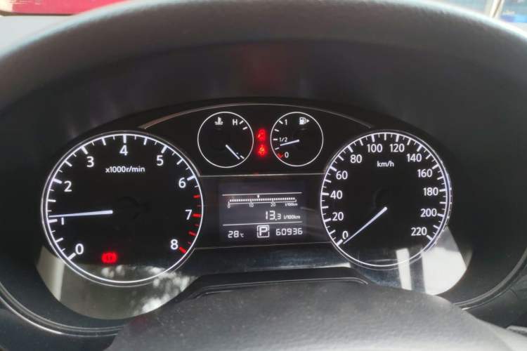 Used Nissan Tiida 2011 1.6L CVT Smart Version Instrument Cluster