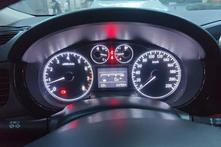 Used Nissan Tiida 2011 1.6L Manual Smart Version Instrument Cluster