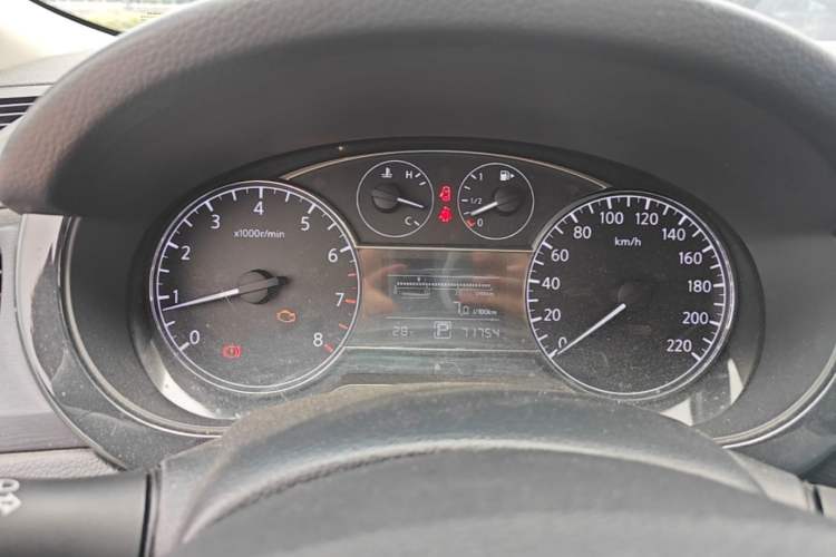 Used Nissan Tiida 2011 1.6L CVT Smart Version Instrument Cluster