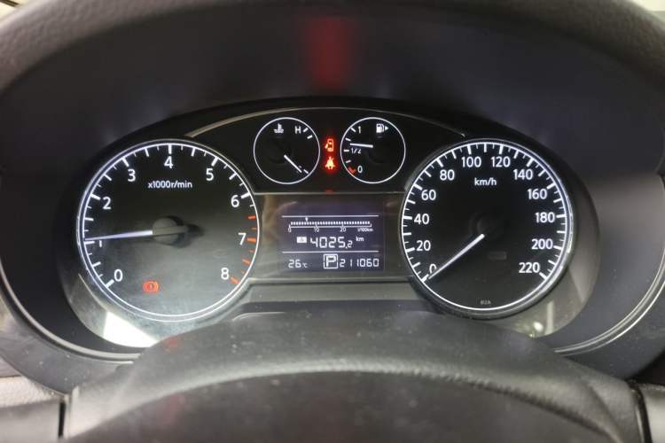 Used Nissan Tiida 2011 1.6L CVT Smart Version Instrument Cluster