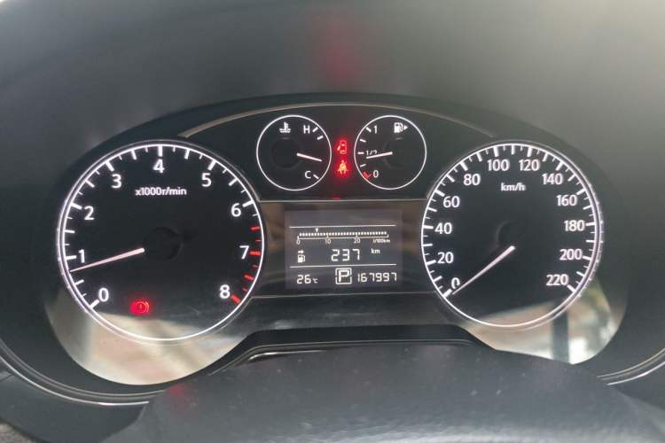 Used Nissan Tiida 2011 1.6L CVT Comfort Model Instrument Cluster