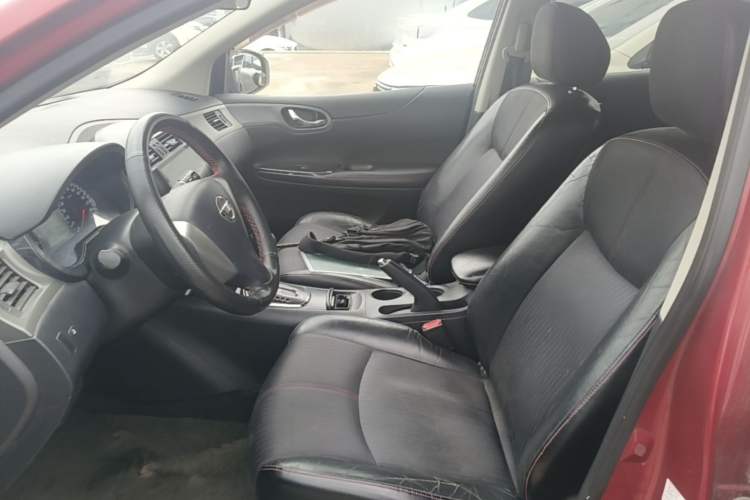 Used Nissan Tiida 2011 1.6T M-CVT Cool Edition Left Front Seat
