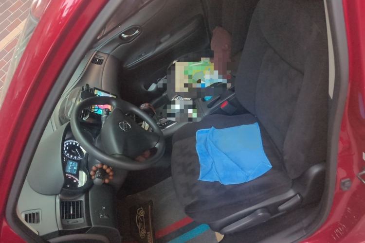 Used Nissan Tiida 2011 1.6L CVT Comfort Model Left Front Seat