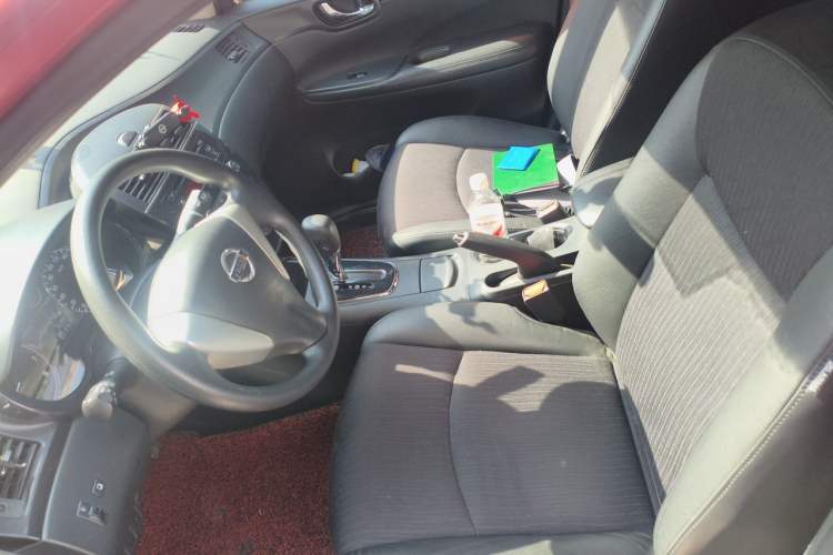 Used Nissan Tiida 2011 1.6L CVT Smart Version Left Front Seat