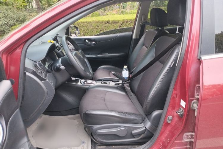 Used Nissan Tiida 2011 1.6L CVT Smart Version Left Front Seat