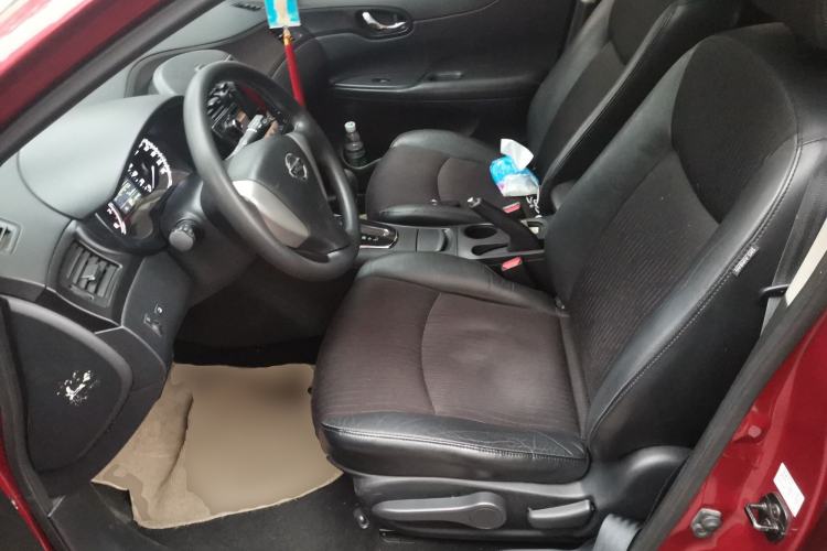 Used Nissan Tiida 2011 1.6L CVT Smart Version Left Front Seat