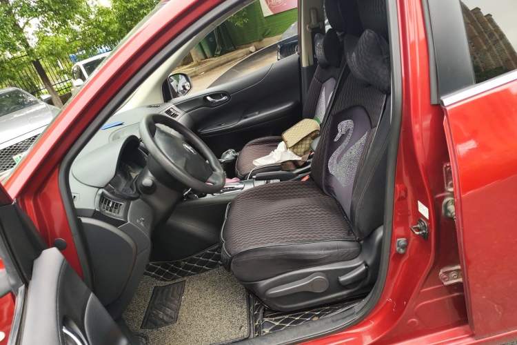 Used Nissan Tiida 2011 1.6L CVT Comfort Model Left Front Seat