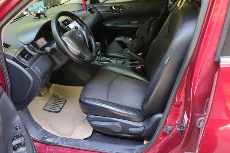 Used Nissan Tiida 2011 1.6L CVT Smart Version Left Front Seat