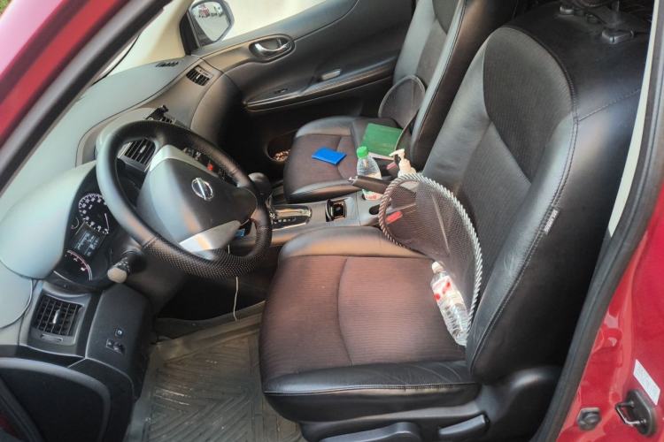 Used Nissan Tiida 2011 1.6L CVT Smart Version Left Front Seat