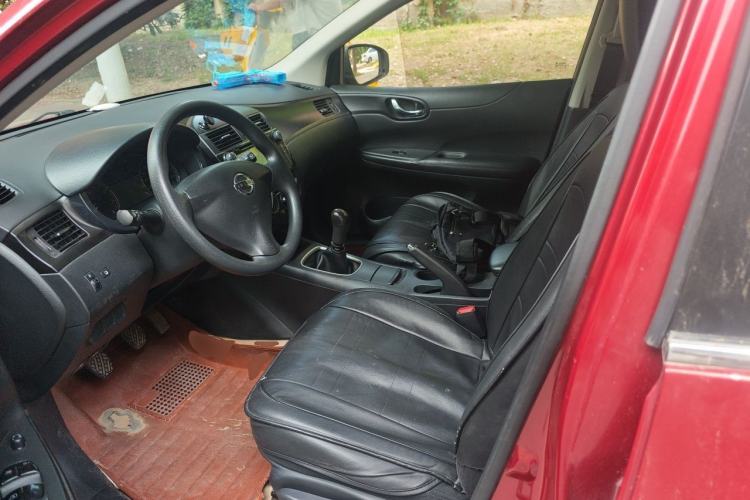 Used Nissan Tiida 2011 1.6L Manual Comfort Edition Left Front Seat