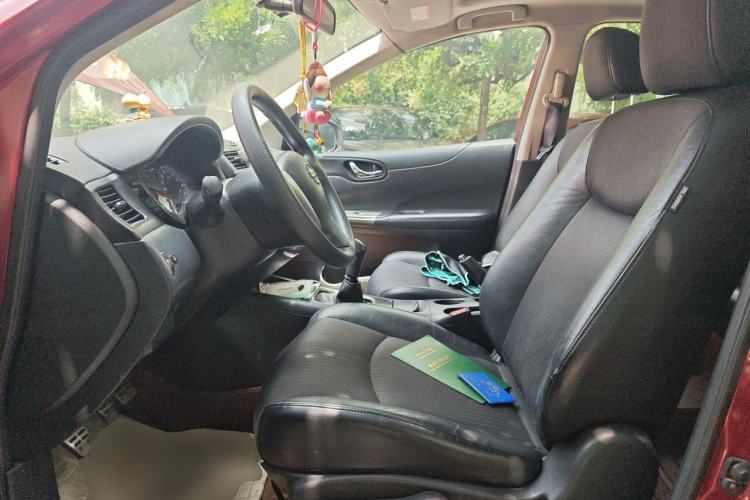 Used Nissan Tiida 2011 1.6L Manual Smart Version Left Front Seat