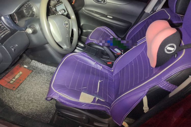 Used Nissan Tiida 2011 1.6L CVT Smart Version Left Front Seat