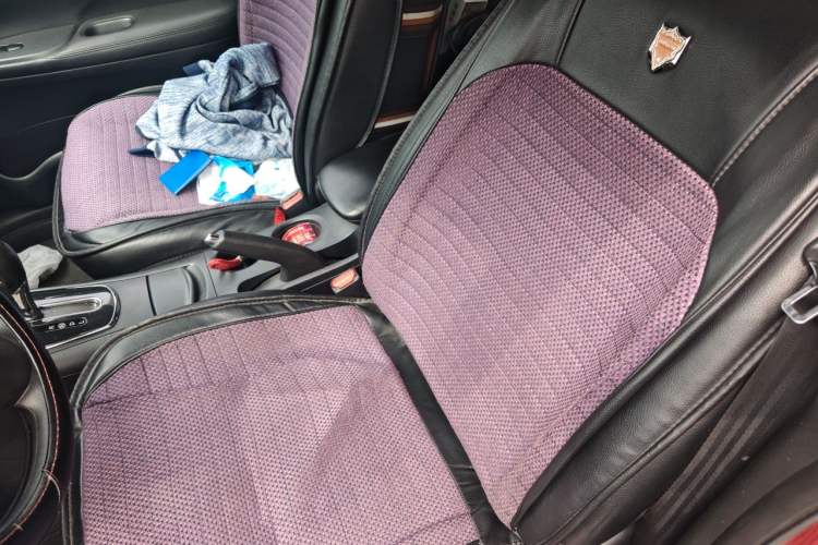 Used Nissan Tiida 2011 1.6L CVT Smart Version Left Front Seat