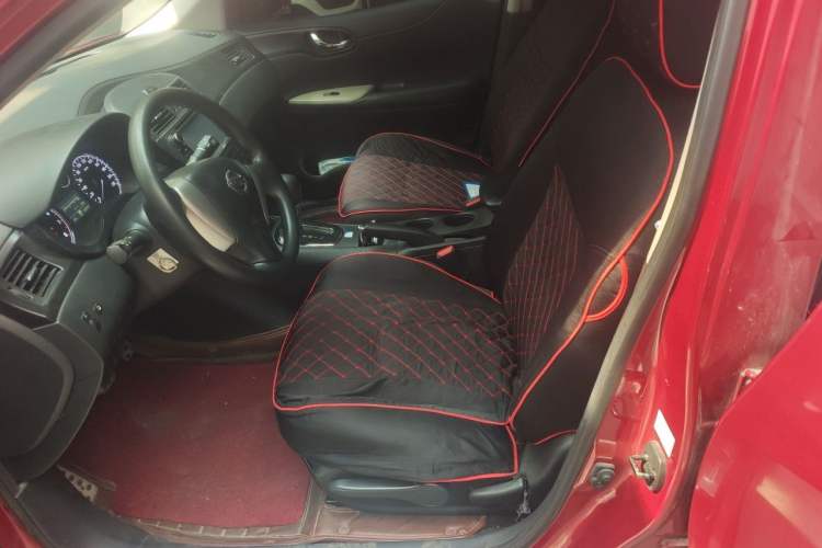 Used Nissan Tiida 2011 1.6L CVT Smart Version Left Front Seat