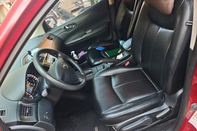 Used Nissan Tiida 2011 1.6L CVT Comfort Model Left Front Seat
