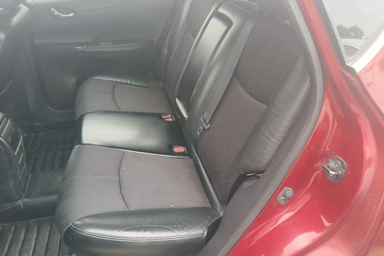 Used Nissan Tiida 2011 1.6T M-CVT Cool Edition Left Rear Seat