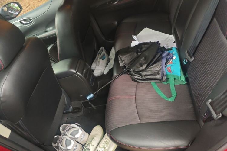 Used Nissan Tiida 2011 1.6T Manual Xuan Dong Edition Left Rear Seat