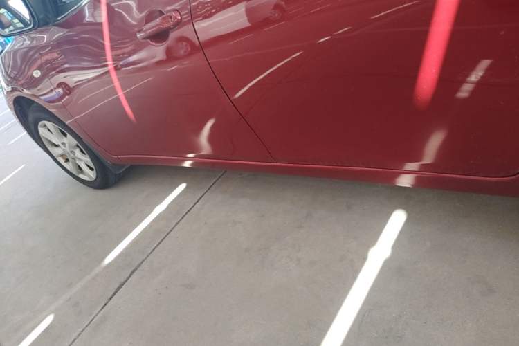 Used Nissan Tiida 2011 1.6L CVT Comfort Model Left Side Sill