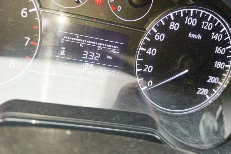Used Nissan Tiida 2011 1.6L CVT Comfort Model Odometer Close Up