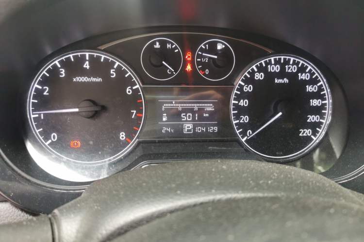 Used Nissan Tiida 2011 1.6L CVT Comfort Model Odometer Close Up