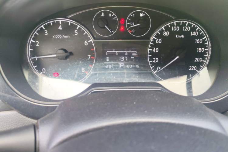 Used Nissan Tiida 2011 1.6L CVT Comfort Model Odometer Close Up