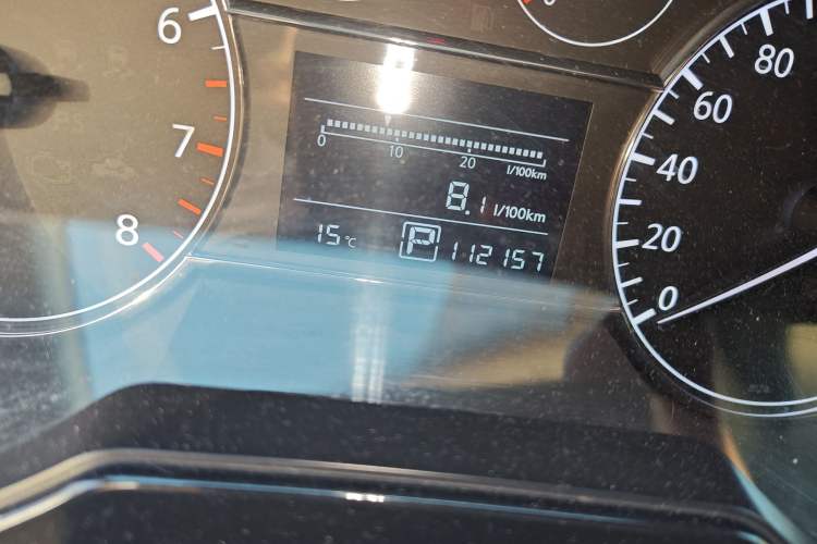 Used Nissan Tiida 2011 1.6L CVT Comfort Model Odometer Close Up