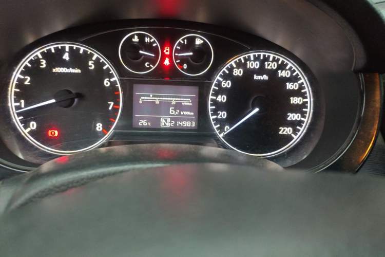 Used Nissan Tiida 2011 1.6L CVT Comfort Model Odometer Close Up