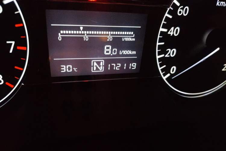 Used Nissan Tiida 2011 1.6L CVT Comfort Model Odometer Close Up