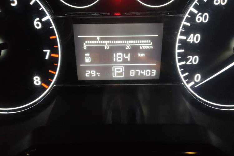 Used Nissan Tiida 2011 1.6L CVT Comfort Model Odometer Close Up