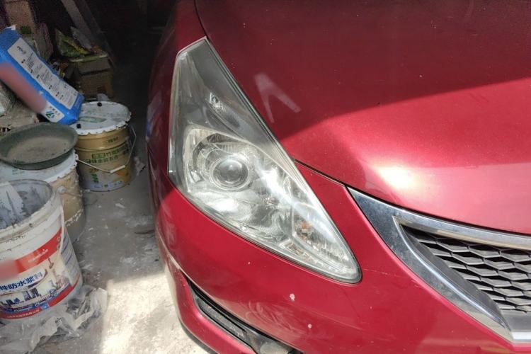 Used Nissan Tiida 2011 1.6L CVT Smart Version Right Front Headlight
