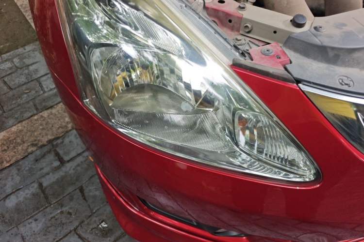 Used Nissan Tiida 2011 1.6T M-CVT Dynamic Edition Right Front Headlight