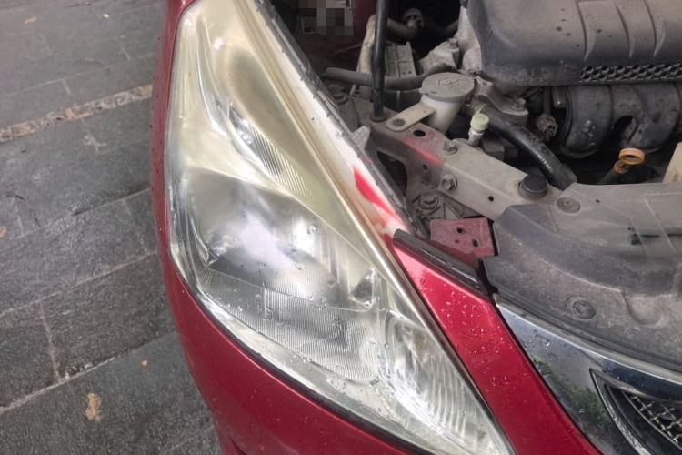 Used Nissan Tiida 2011 1.6L CVT Smart Version Right Front Headlight