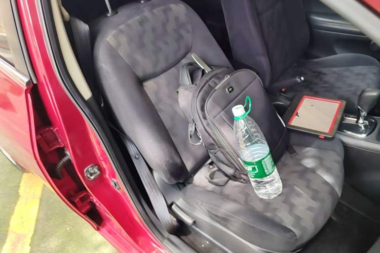 Used Nissan Tiida 2011 1.6L CVT Comfort Model Right Front Seat
