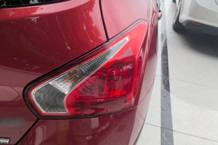 Used Nissan Tiida 2011 1.6L CVT Comfort Model Right Rear Taillight
