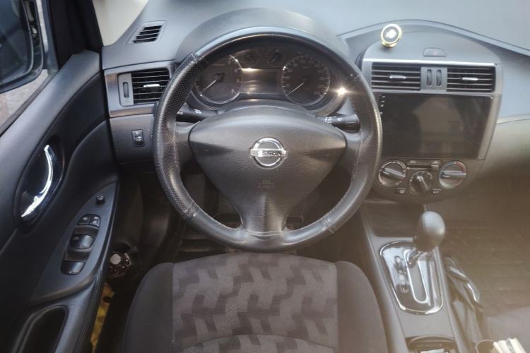 Used Nissan Tiida 2011 1.6L CVT Comfort Model Steering Wheel
