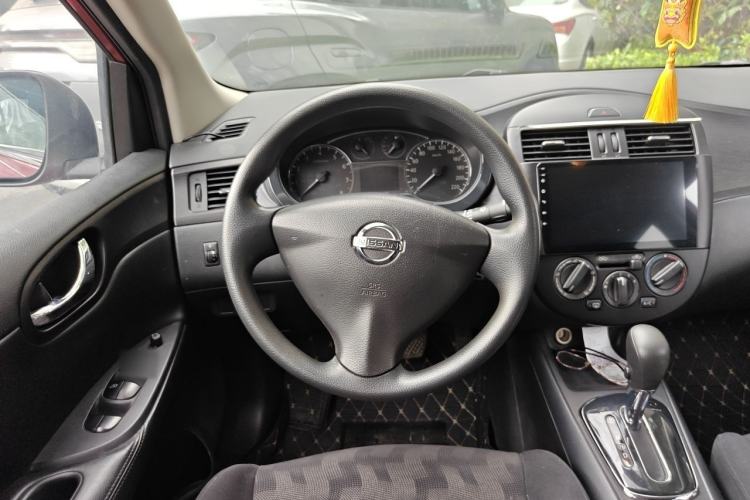 Used Nissan Tiida 2011 1.6L CVT Comfort Model Steering Wheel