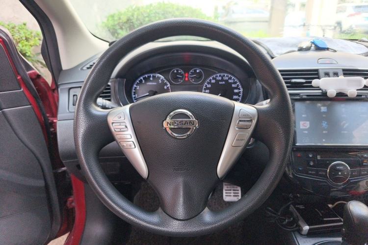 Used Nissan Tiida 2011 1.6L CVT Smart Version Steering Wheel