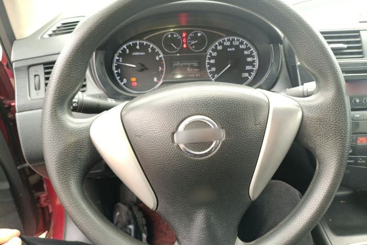 Used Nissan Tiida 2011 1.6L Manual Smart Version Steering Wheel