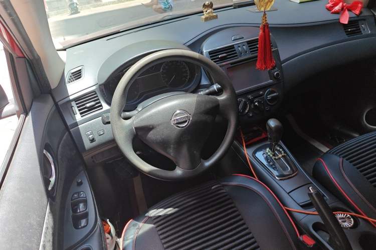 Used Nissan Tiida 2011 1.6L CVT Comfort Model Steering Wheel