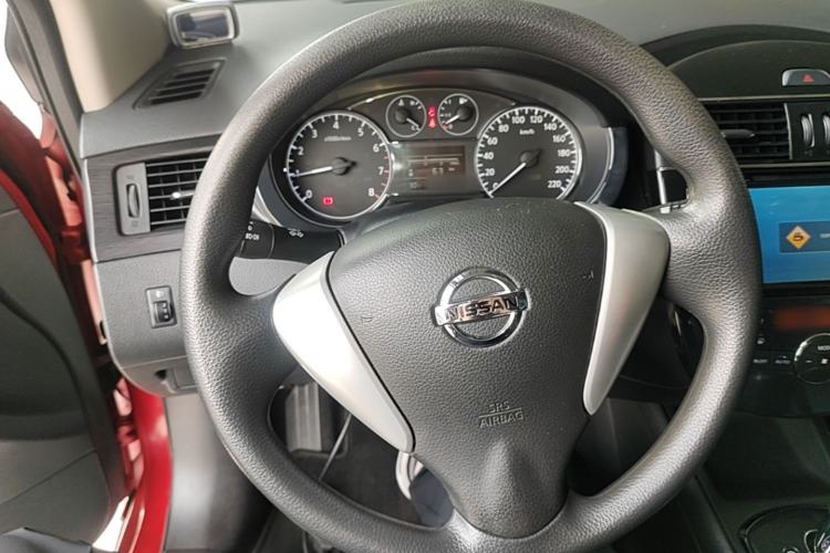 Used Nissan Tiida 2011 1.6L CVT Smart Version Steering Wheel