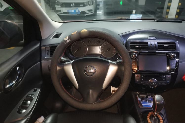 Used Nissan Tiida 2011 1.6L CVT Smart Version Steering Wheel