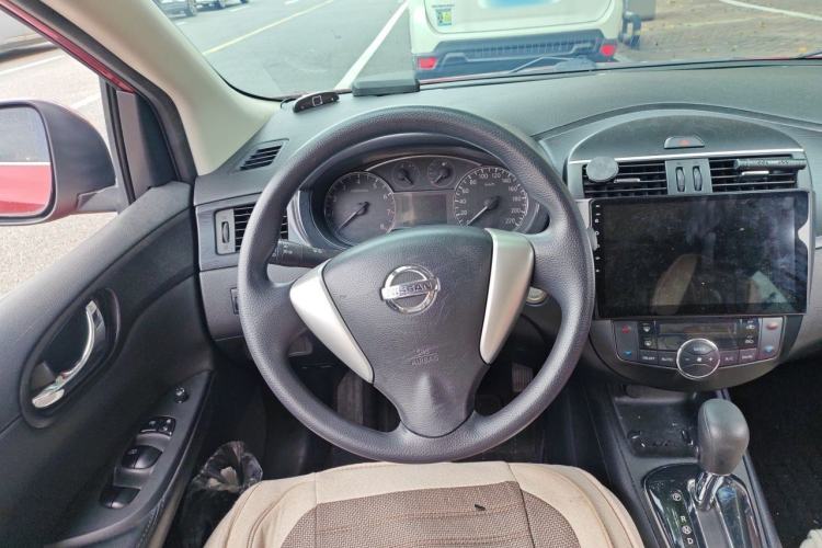 Used Nissan Tiida 2011 1.6L CVT Smart Version Steering Wheel