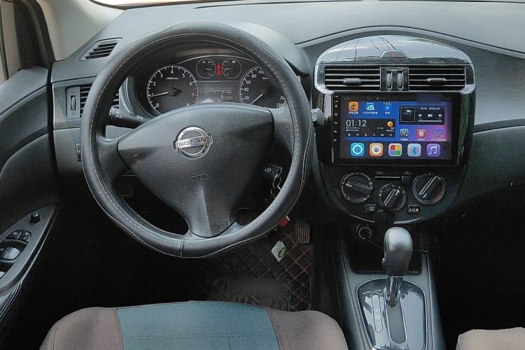 Used Nissan Tiida 2011 1.6L CVT Comfort Model Steering Wheel