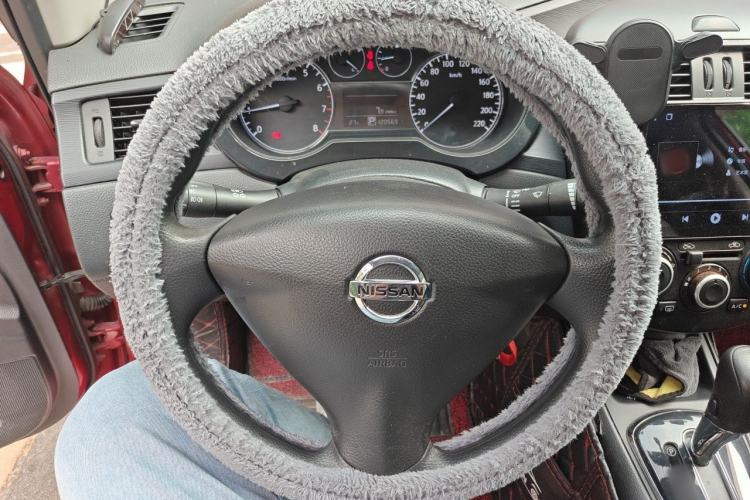 Used Nissan Tiida 2011 1.6L CVT Comfort Model Steering Wheel