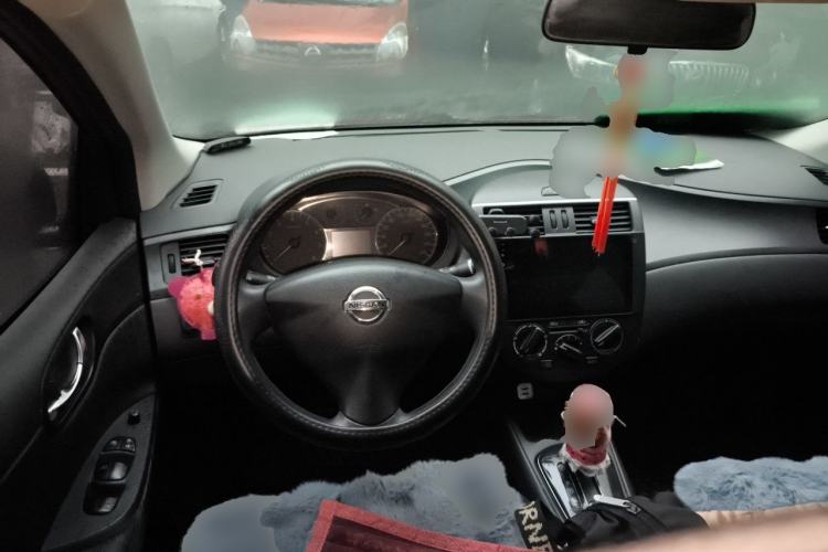 Used Nissan Tiida 2011 1.6L CVT Comfort Model Steering Wheel