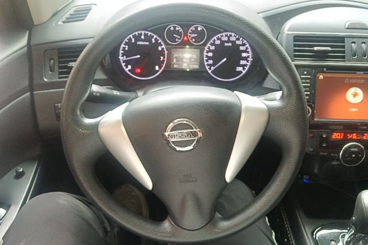 Used Nissan Tiida 2011 1.6L CVT Smart Version Steering Wheel