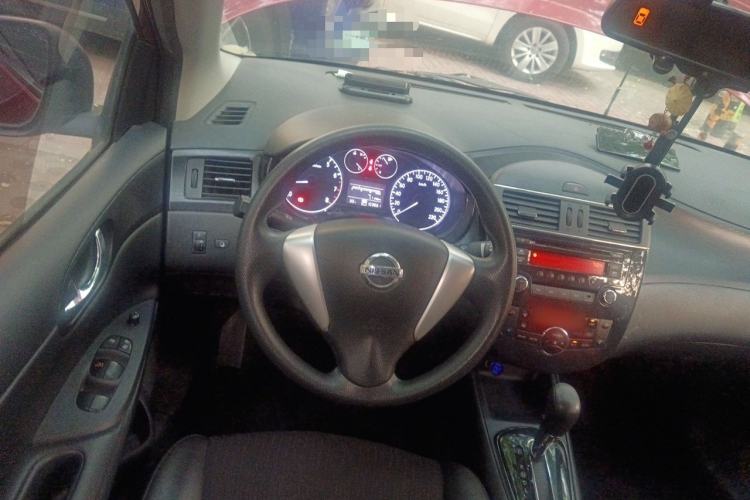 Used Nissan Tiida 2011 1.6L CVT Smart Version Steering Wheel