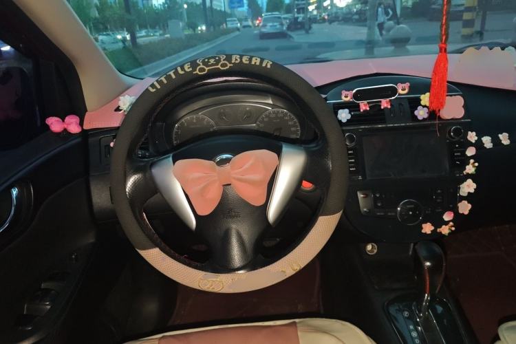 Used Nissan Tiida 2011 1.6L CVT Smart Version Steering Wheel