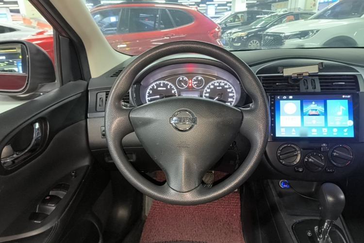 Used Nissan Tiida 2011 1.6L CVT Comfort Model Steering Wheel