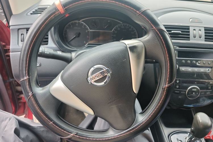 Used Nissan Tiida 2011 1.6L CVT Smart Version Steering Wheel
